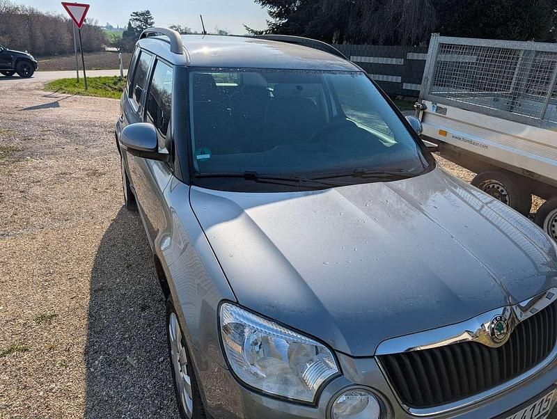 Gebraucht Skoda Yeti Adventure 105 PS (77 kW) 2012 SUV