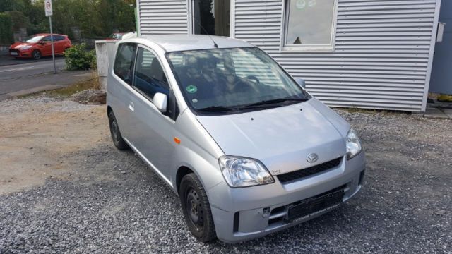Gebraucht Daihatsu Cuore 58 PS (42 kW) 2005 Silber metallic Kleinwagen