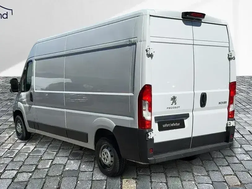 Gebraucht Peugeot Boxer 140 PS (102 kW) 2024 Weiß Van