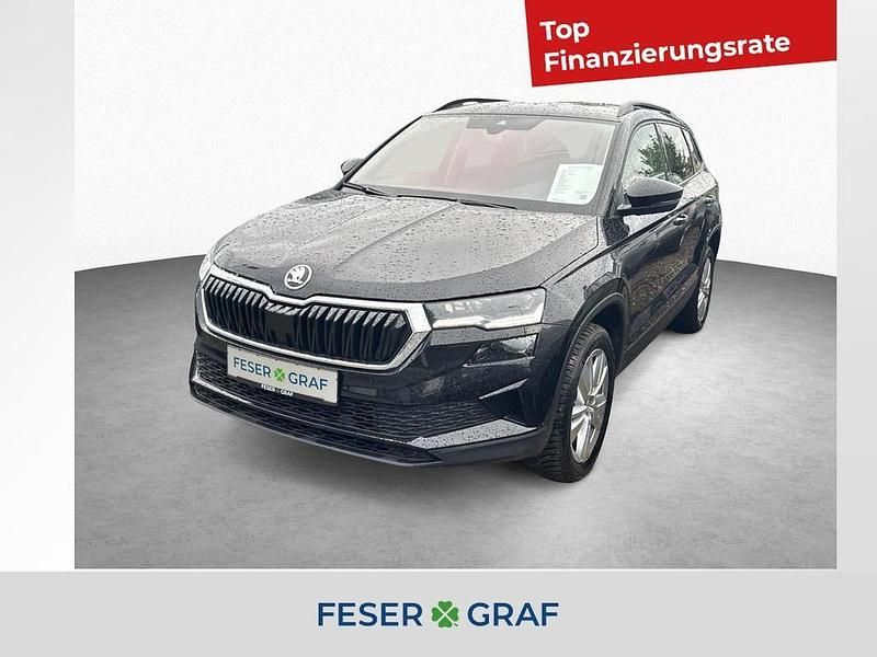 Blackmagicperleffekt Gebraucht 2024 Skoda Karoq Selection SUV | 30.960 € (Fairer Preis) - Bild 1/4