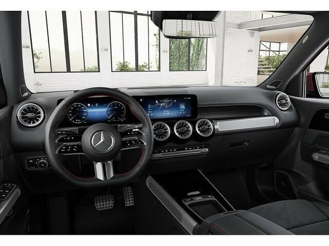 Gebraucht Mercedes GLB250 AMG 224 PS (164 kW) 2024 Rot / manufaktur patagonienrot (metallic) SUV
