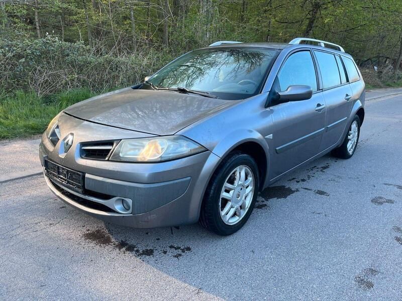 Grau Gebraucht 2009 Renault Mégane GrandTour Expression Kombi | 1.800 € (Superpreis) - Bild 1/4