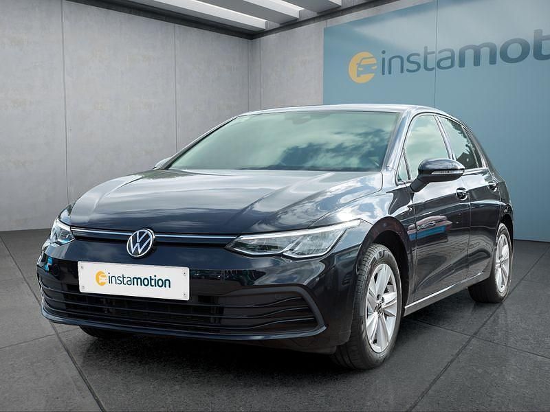 Schwarz Gebraucht 2022 VW Golf VIII Kleinwagen | 20.499 € (Guter Preis) - Bild 1/4