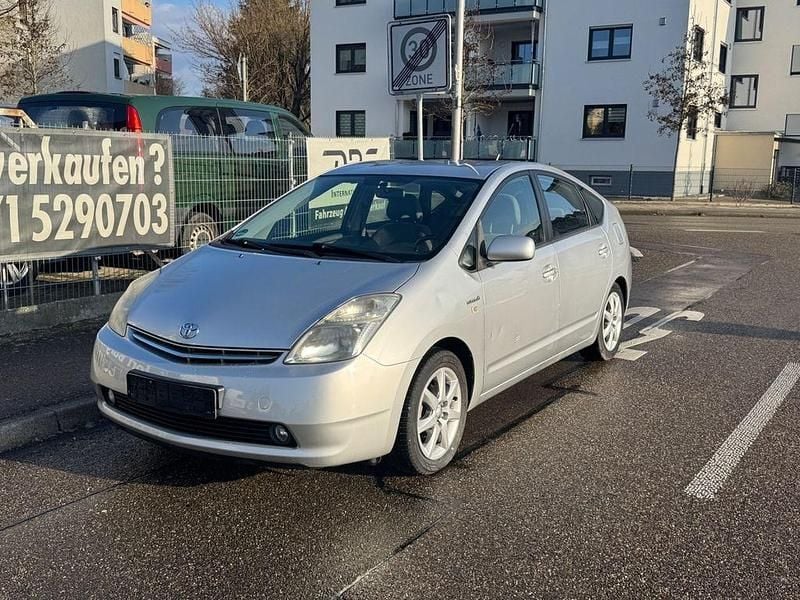 Używany Toyota Prius Sol 77 KM (56 kW) 2007 Srebrny Hatchback