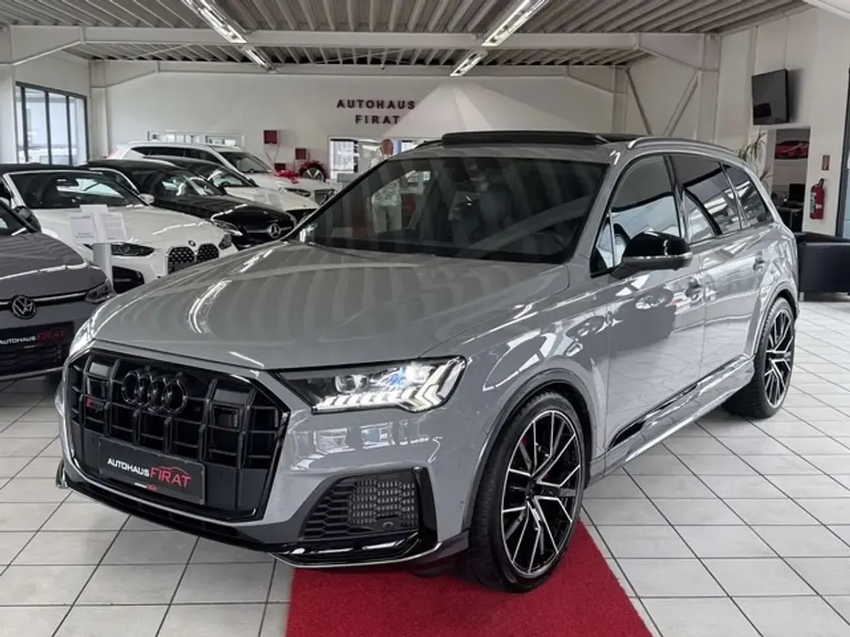 Gebraucht Audi SQ7 Competition 507 PS (372 kW) 2023 Grau SUV