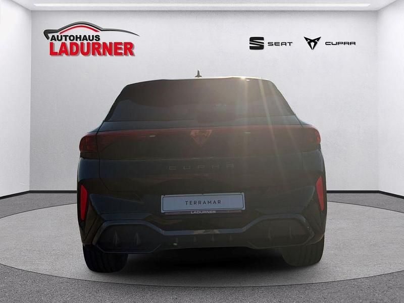 Neu Cupra Terramar VZ 272 PS (200 kW) 2026 Midnight schwarz SUV