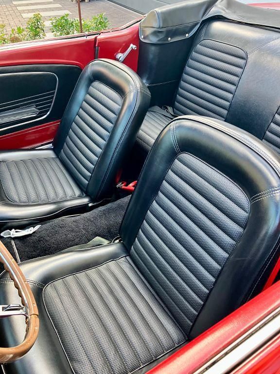 Gebraucht Ford Mustang 224 PS (164 kW) 1966 Rot Cabrio