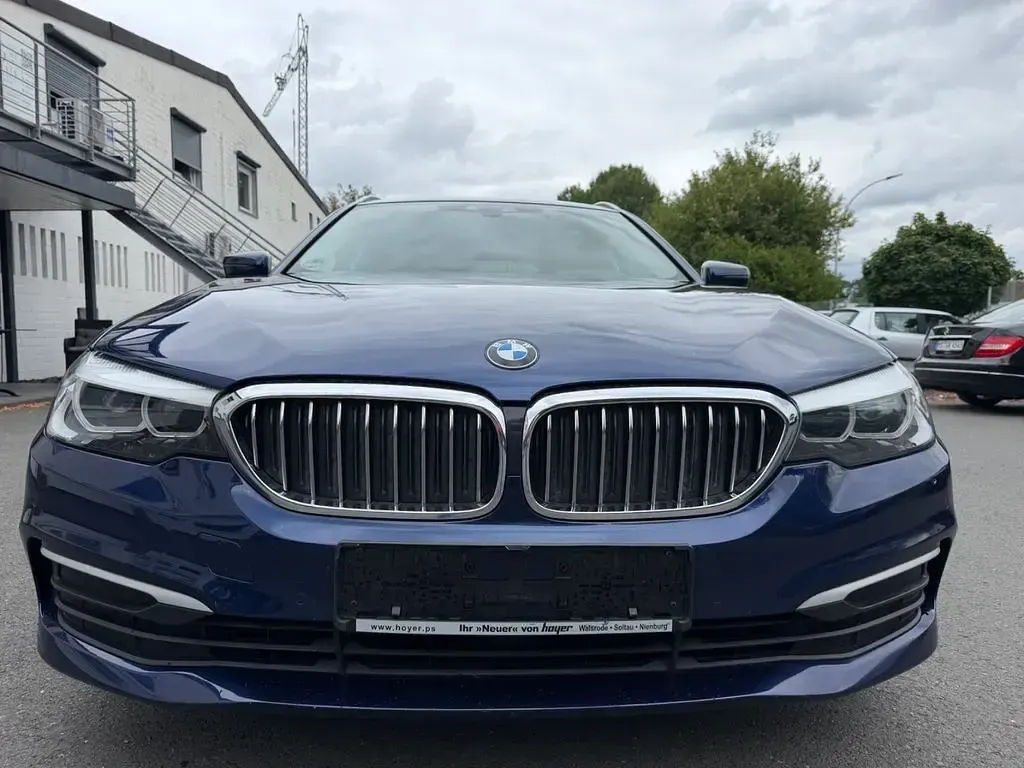 Gebraucht BMW 525 Sport Line 231 PS (169 kW) 2017 Blau Kombi