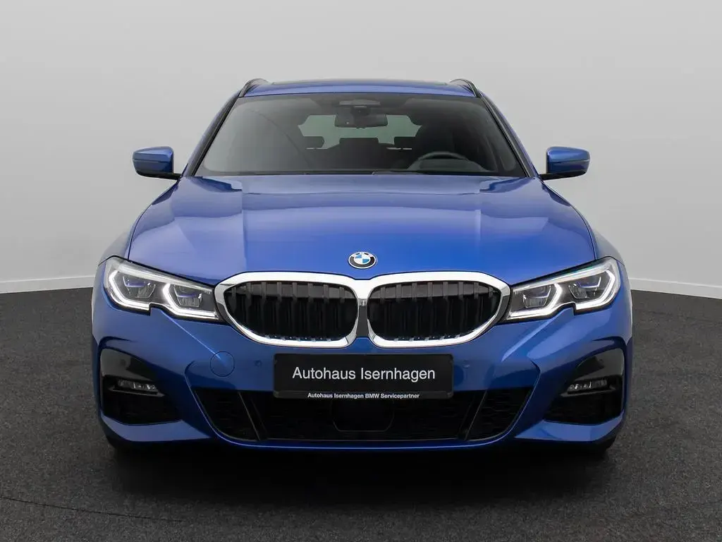 Gebraucht BMW 330 M Sport 265 PS (194 kW) 2020 Portimao blau  c31schwarz Limousine