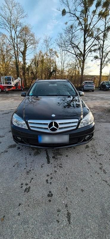 Gebraucht Mercedes C220 170 PS (125 kW) 2010 Schwarz Kombi