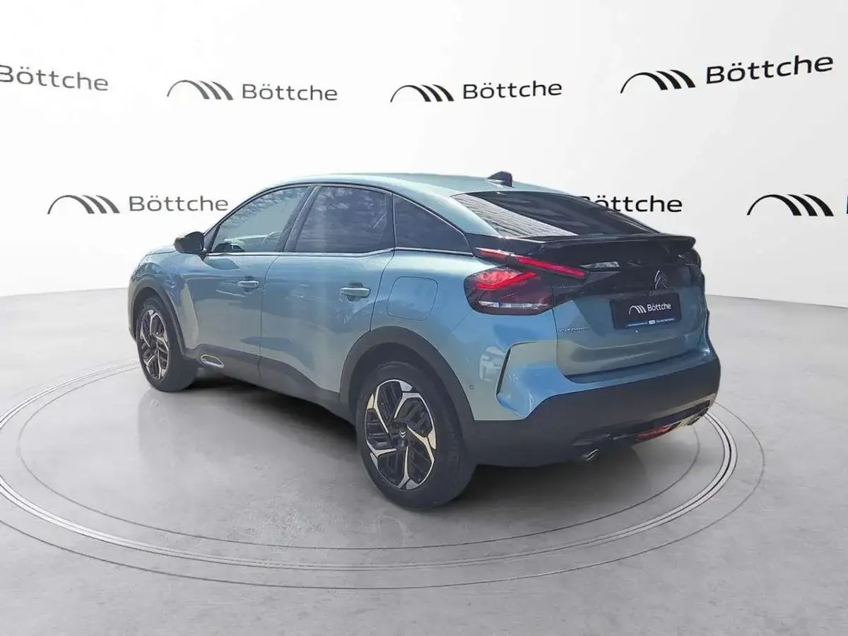 Gebraucht Citroën C4 PureTech 131 PS (96 kW) 2023 Lackierung olbia blau/typ auss SUV