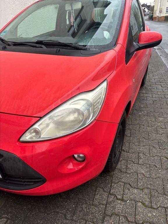 Gebraucht Ford Ka Trend 69 PS (50 kW) 2009 Rot Kleinwagen