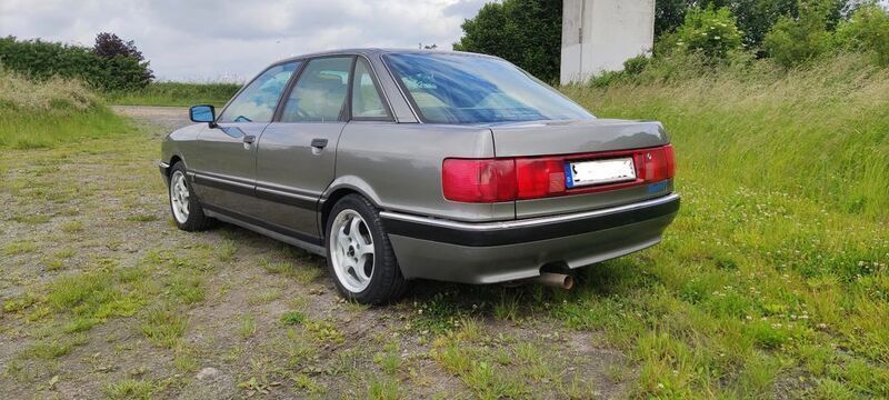Gebraucht Audi 90 Performance 116 PS (85 kW) 1990 Grau Limousine