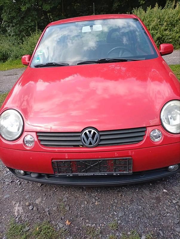 Rot Gebraucht 2004 VW Lupo Kleinwagen | 600 € (Superpreis) - Bild 1/4