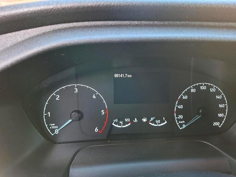 Gebraucht Ford Transit Custom Sport 185 PS (136 kW) 2020 Weiß Van / Kleinbus