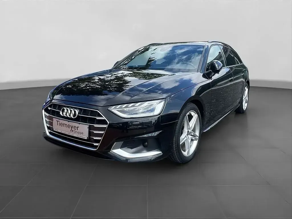 Gebraucht Audi A4 Advanced 163 PS (119 kW) 2023 Schwarz Kombi