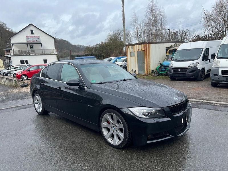 Gebraucht BMW 330 Performance 258 PS (189 kW) 2005 Schwarz Limousine