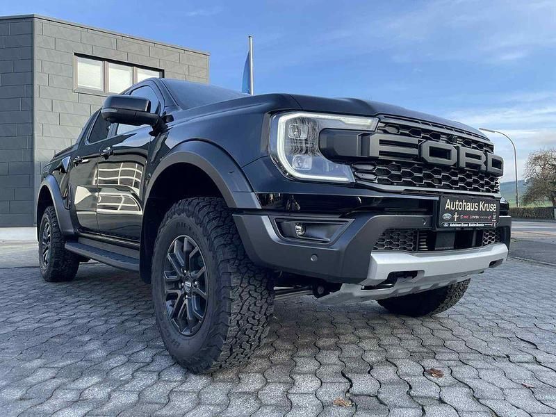 Neu Ford T Raptor 209 PS (153 kW) 2025 Schwarz SUV