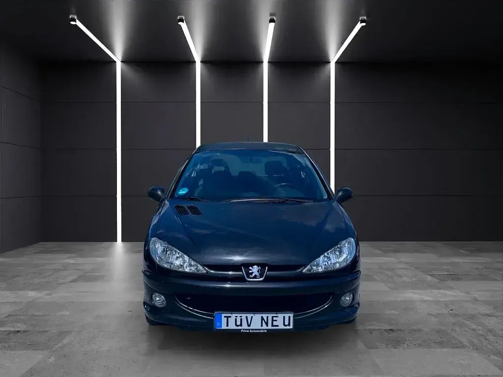 Gebraucht Peugeot 206 Sport 75 PS (55 kW) 2007 Schwarz Kleinwagen