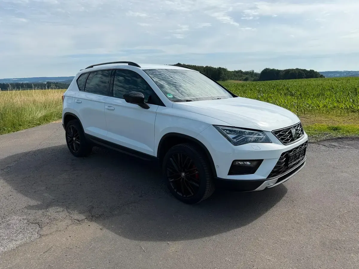 Gebraucht Seat Ateca XCELLENCE 150 PS (110 kW) 2020 Weiß SUV