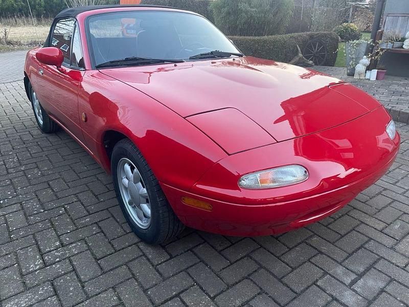 Gebraucht Mazda MX5 116 PS (85 kW) 1991 Rot Cabrio