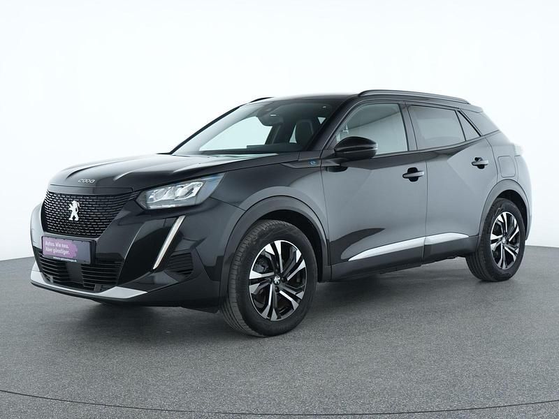 Lackierung schwarz Gebraucht 2023 Peugeot e-2008 Allure SUV | 19.978 € (Guter Preis) - Bild 1/4