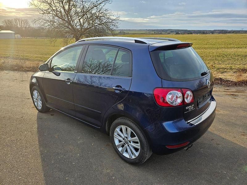 Gebraucht VW Golf Plus Cross Style 122 PS (89 kW) 2012 Blau Van / Kleinbus