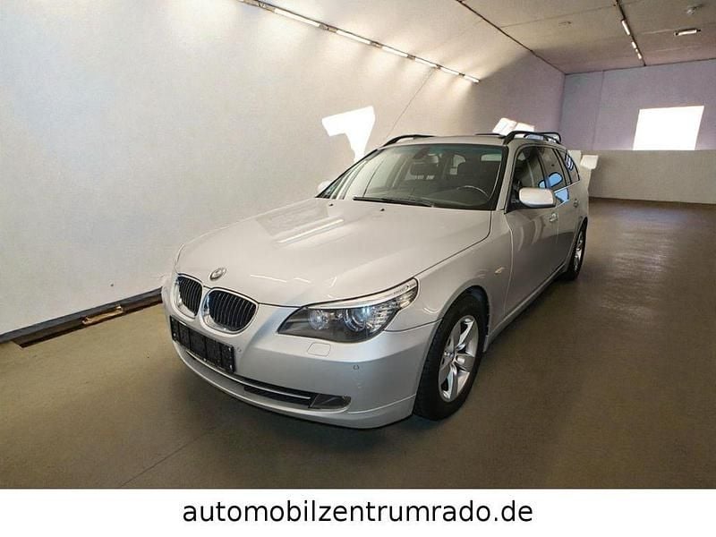 Gebraucht BMW 525 197 PS (144 kW) 2007 Silber Kombi