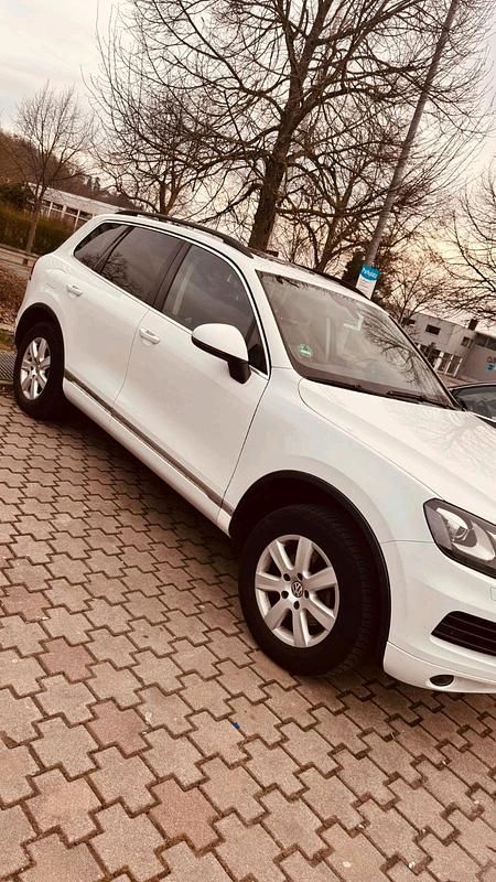 Gebraucht VW Touareg 204 PS (150 kW) 2012 Weiß SUV