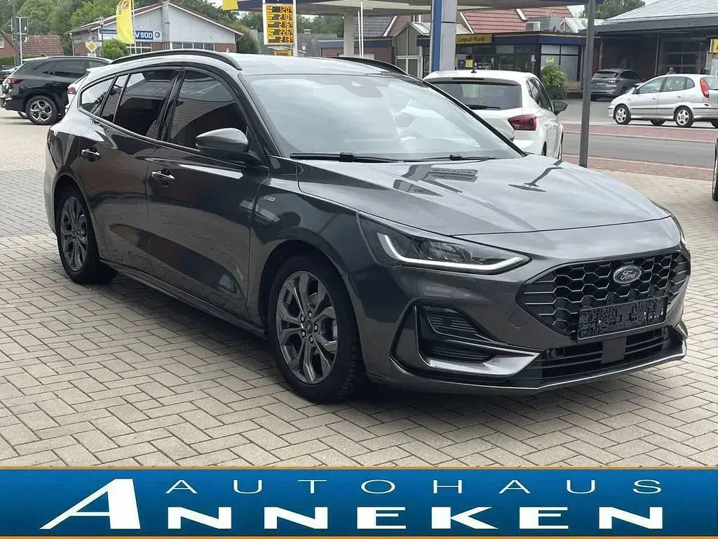 Gebraucht Ford Focus ST-Line 155 PS (114 kW) 2024 Grau Limousine