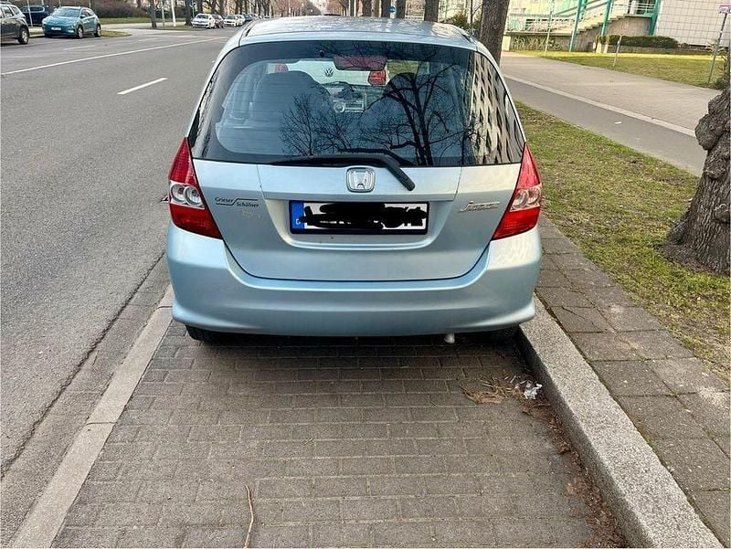Gebraucht Honda Jazz ES 83 PS (61 kW) 2005 Blau Kleinwagen