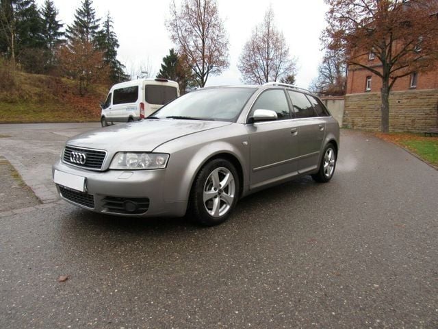 Gebraucht Audi A4 S-Line 163 PS (119 kW) 2002 Grau Kombi