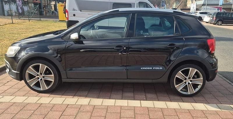 Gebraucht VW Polo Cross 105 PS (77 kW) 2011 Schwarz Kleinwagen