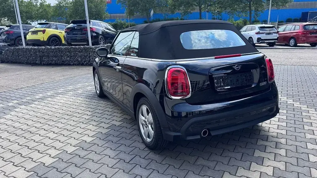Gebraucht Mini Cooper Cabriolet Essential 136 PS (100 kW) 2022 Schwarz Cabrio