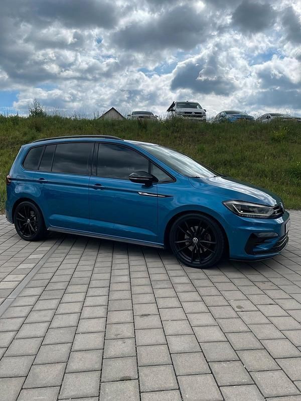 Gebraucht 2019 VW Touran Van / Kleinbus | 28.700 € - Bild 1/4