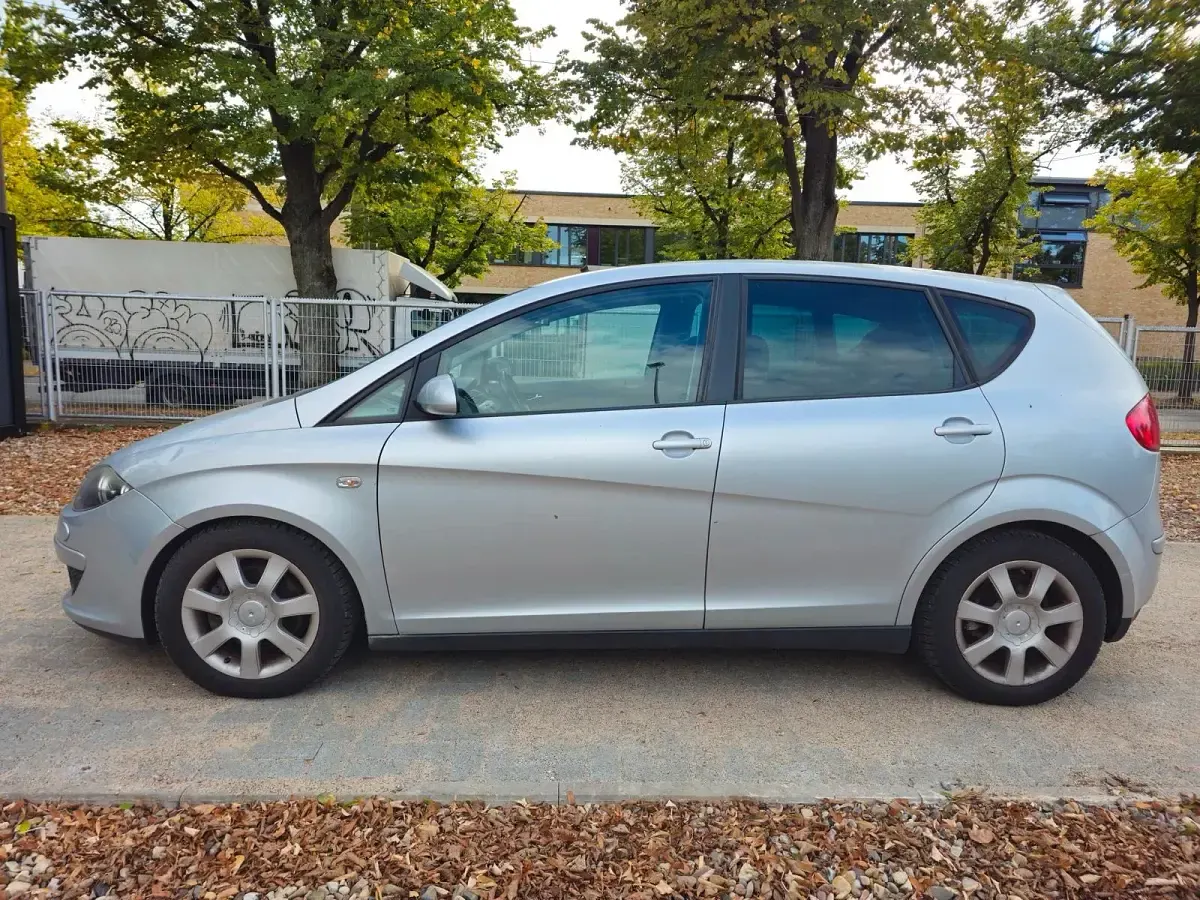 Occasion Seat Altea 150 ch (110 kW) 2005 Argent Monospace