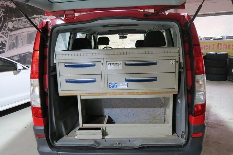 Gebraucht Mercedes Vito 150 PS (110 kW) 2006 Rot Van