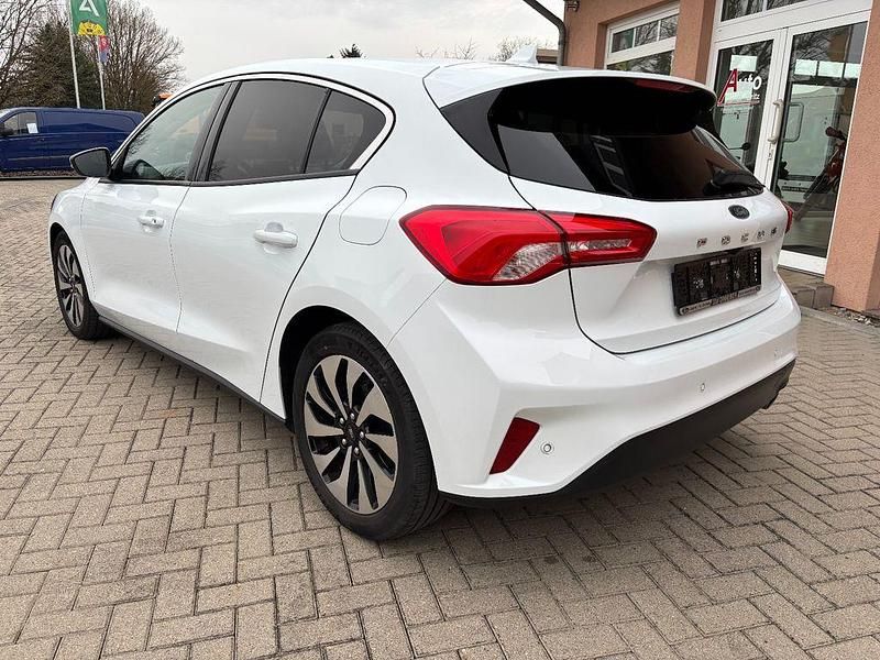 Brugt Ford Focus Cool & Connect 125 HK (91 kW) 2019 Hvid Sedan