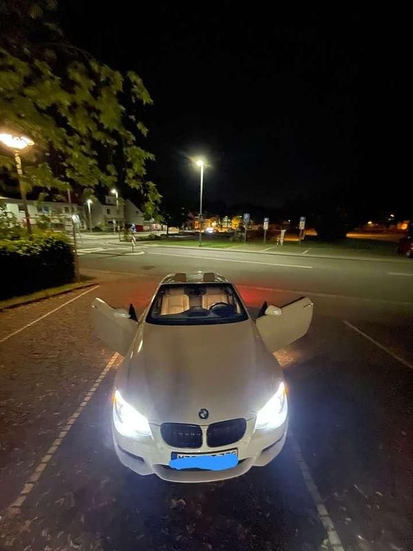 Gebraucht BMW 330 Cabriolet 272 PS (200 kW) 2011 Cabrio