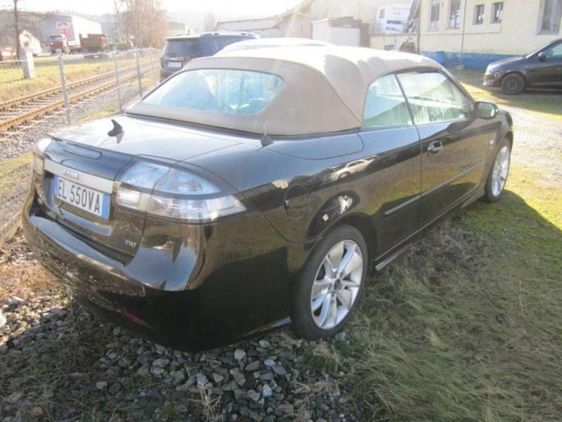 Gebraucht Saab 9-3 Cabriolet Vector 160 PS (117 kW) 2012 Schwarz Cabrio