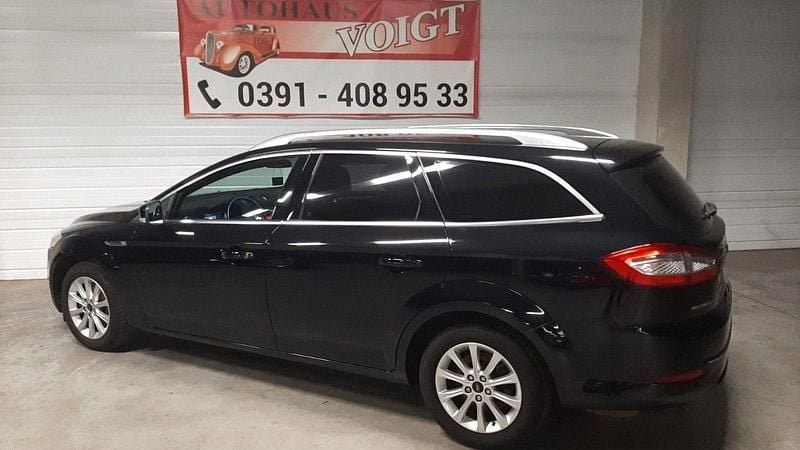 Gebraucht Ford Mondeo Titanium 160 PS (117 kW) 2011 Schwarz Kombi
