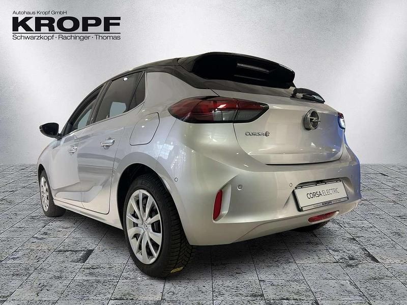 Gebraucht Opel Corsa-e 100 kW (136 PS) 2023 Kristall silber Kleinwagen