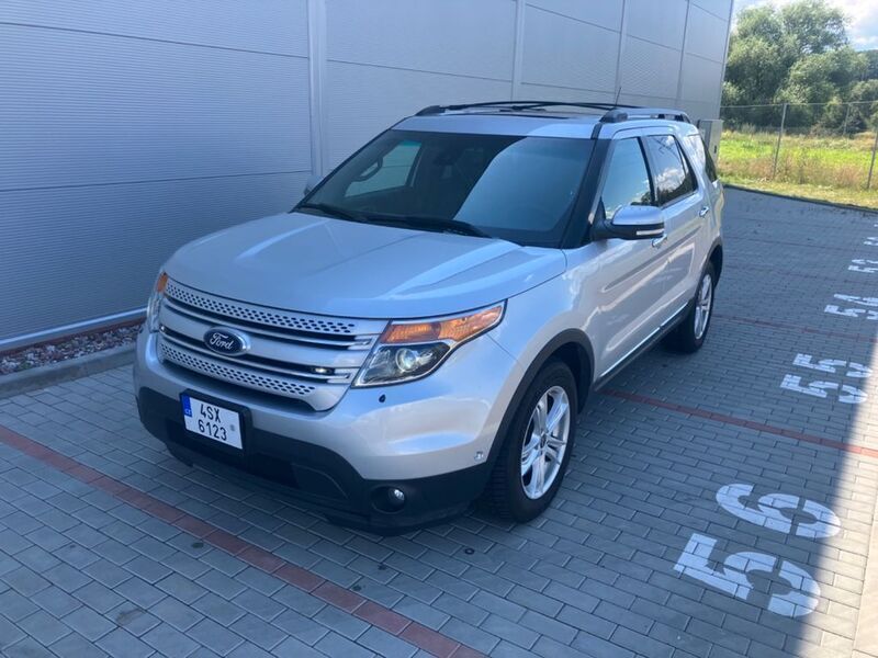 Silber Gebraucht 2013 Ford Explorer Limited SUV | 12.599 € (Superpreis) - Bild 1/4