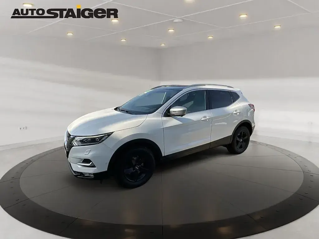 Gebraucht Nissan Qashqai Tekna+ 163 PS (119 kW) 2018 Weiß SUV