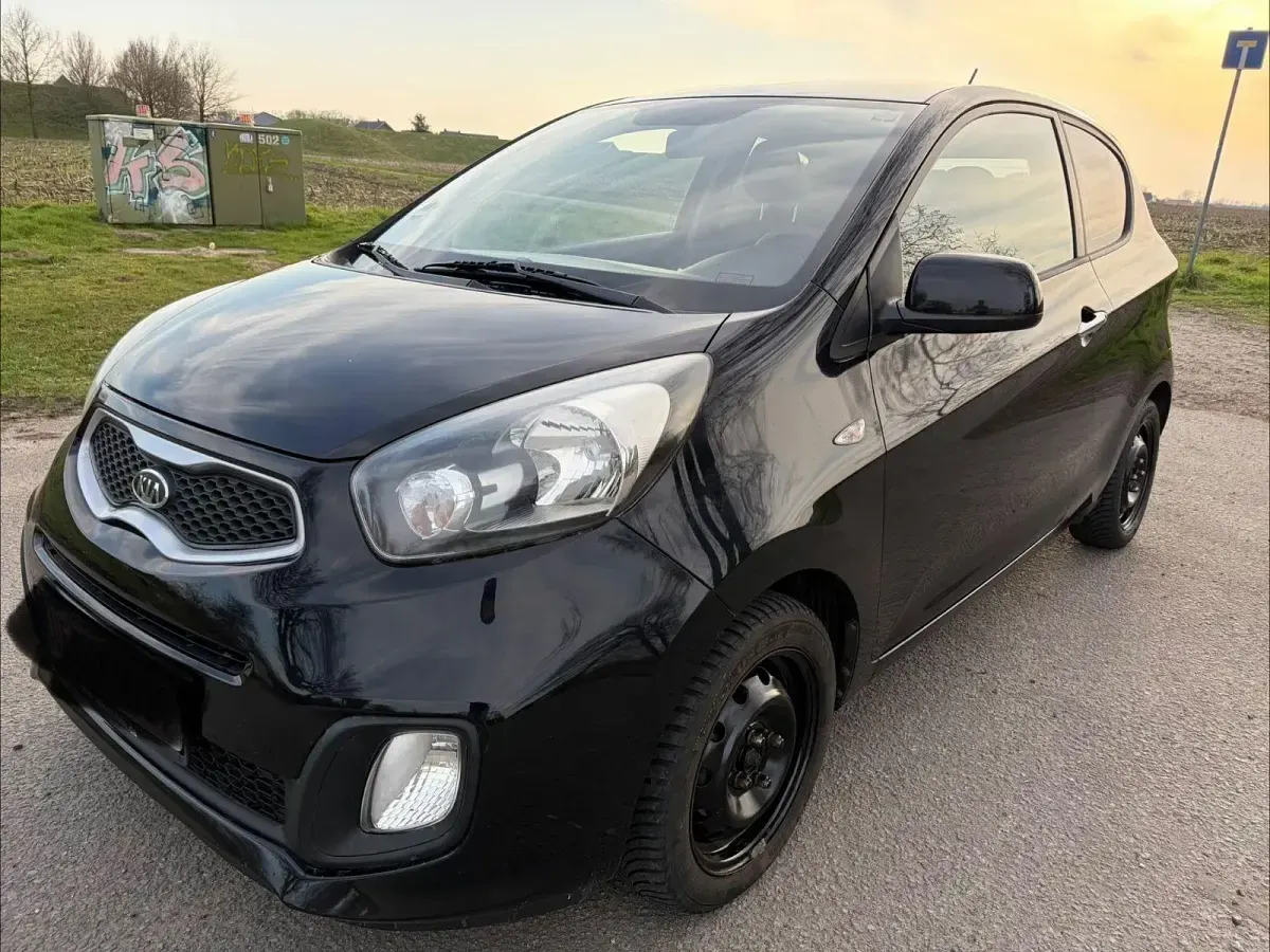 Gebraucht Kia Picanto Edition 7 69 PS (50 kW) 2012 Schwarz Kleinwagen