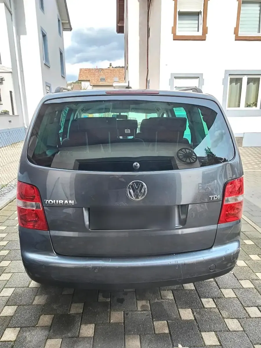 Gebraucht VW Touran 105 PS (77 kW) 2007 Grau Van / Kleinbus