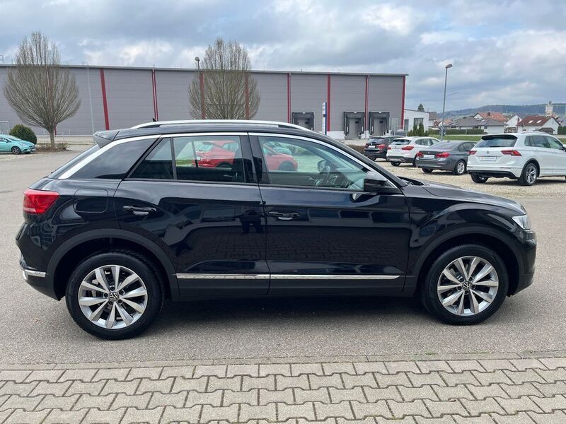 Usata VW T-Roc Style 150 CV (110 kW) 2021 Nero SUV