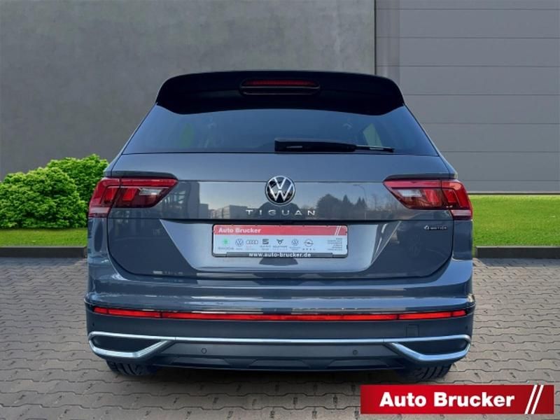 Gebraucht VW Tiguan Sportline 200 PS (147 kW) 2023 SUV