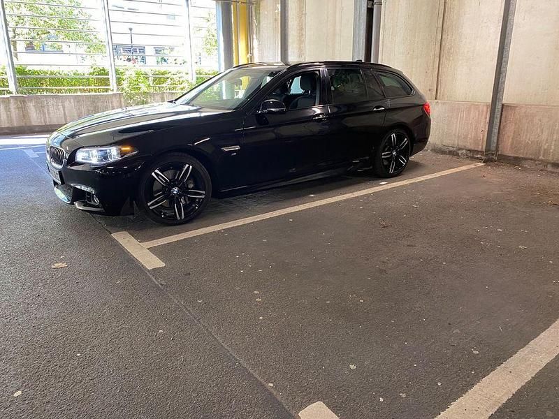 Gebraucht BMW 530 Performance 258 PS (189 kW) 2016 Schwarz Kombi