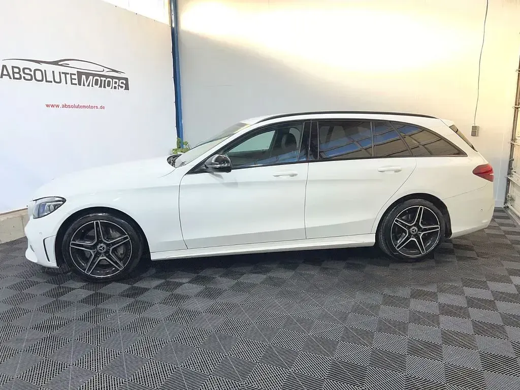 Gebraucht Mercedes C300 AMG line 258 PS (189 kW) 2020 Weiß Kombi